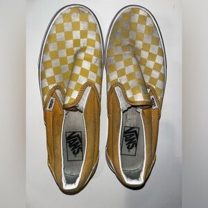 Vans Women’s size 9 Classic Checkerboard Slip-on in Yellow & White 💛🤍